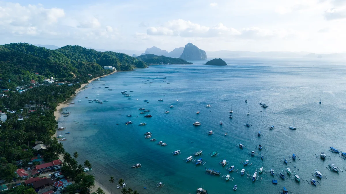 Pangulasian Island feature