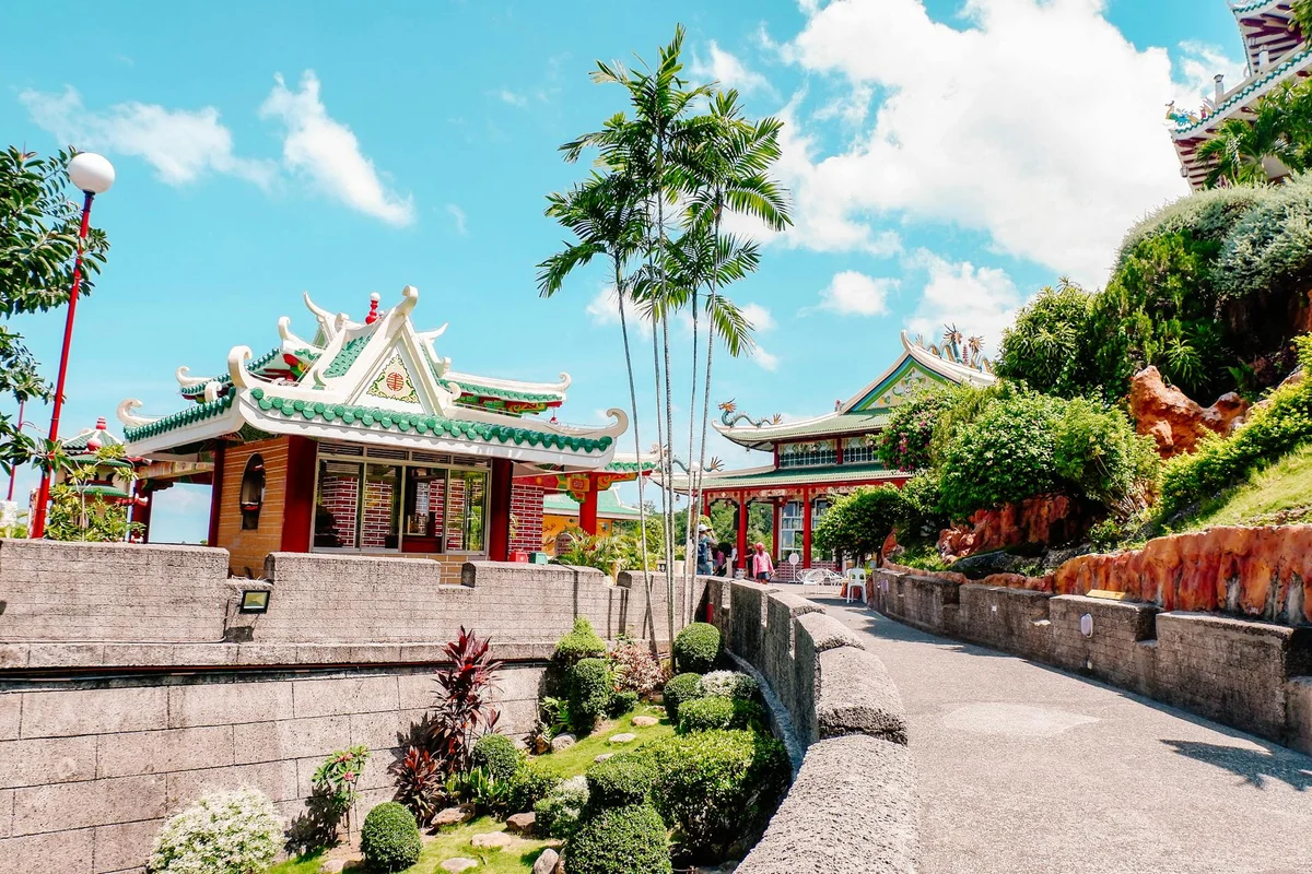 Cebu Taoist Temple feature