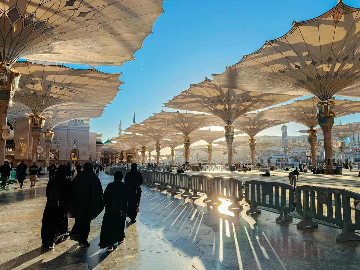 Al-Masjid an-Nabawi view 2
