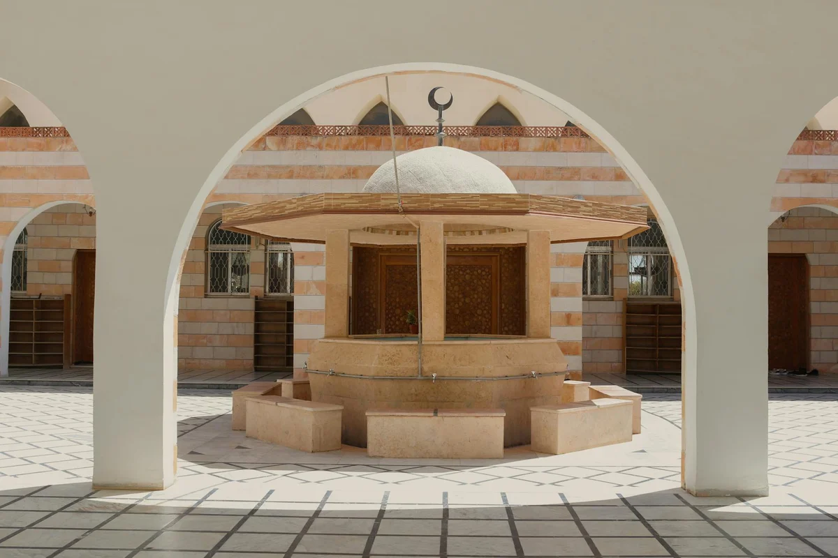 Imam Turki bin Abdullah Grand Mosque feature