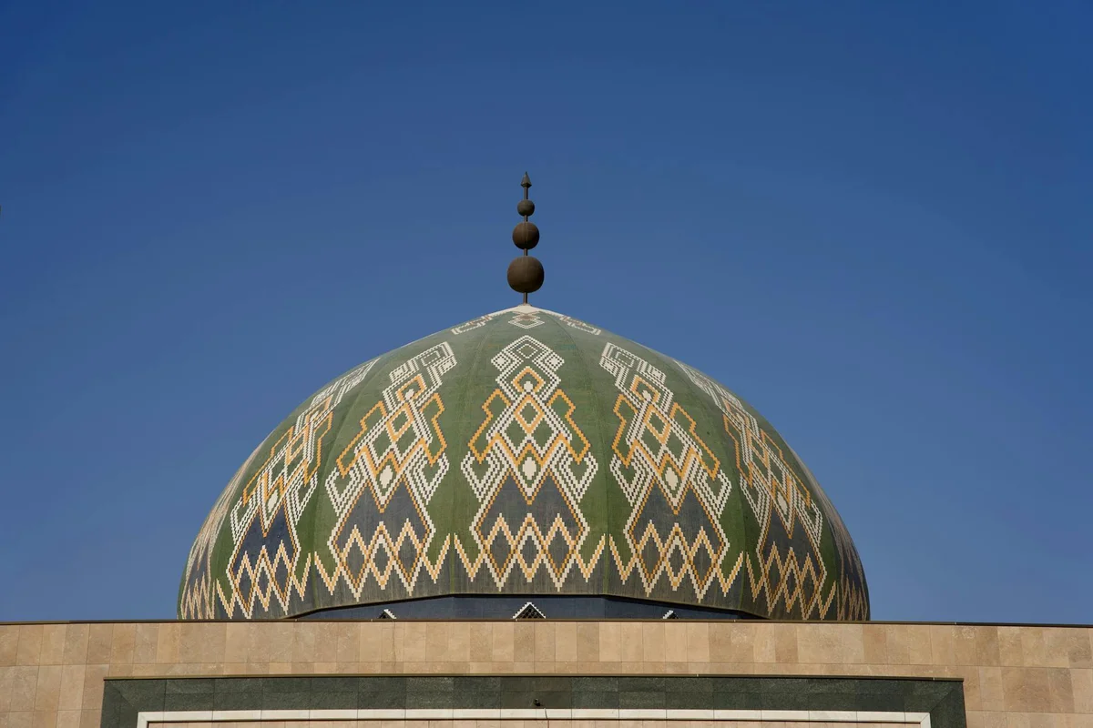 Al-Rajhi Grand Mosque view 1