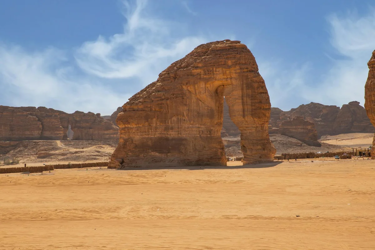 AlUla Viewpoint feature