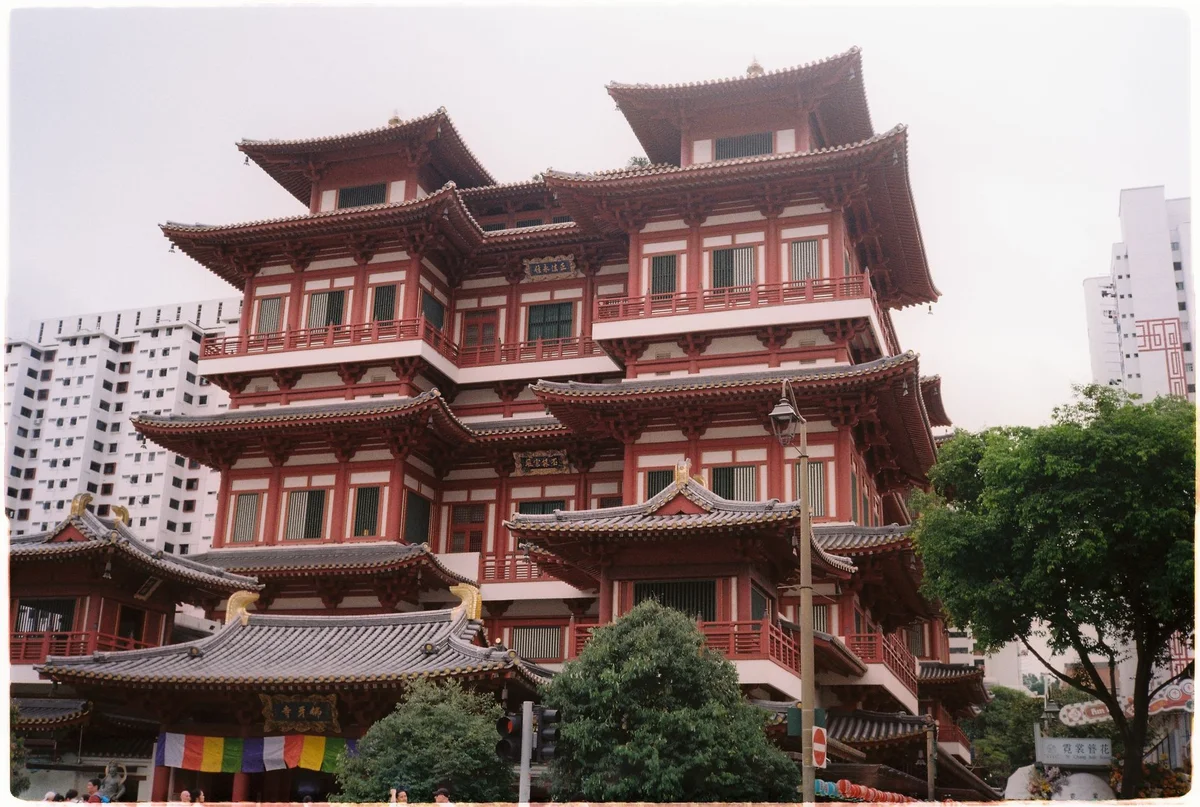 Buddha Tooth Relic Temple view 2