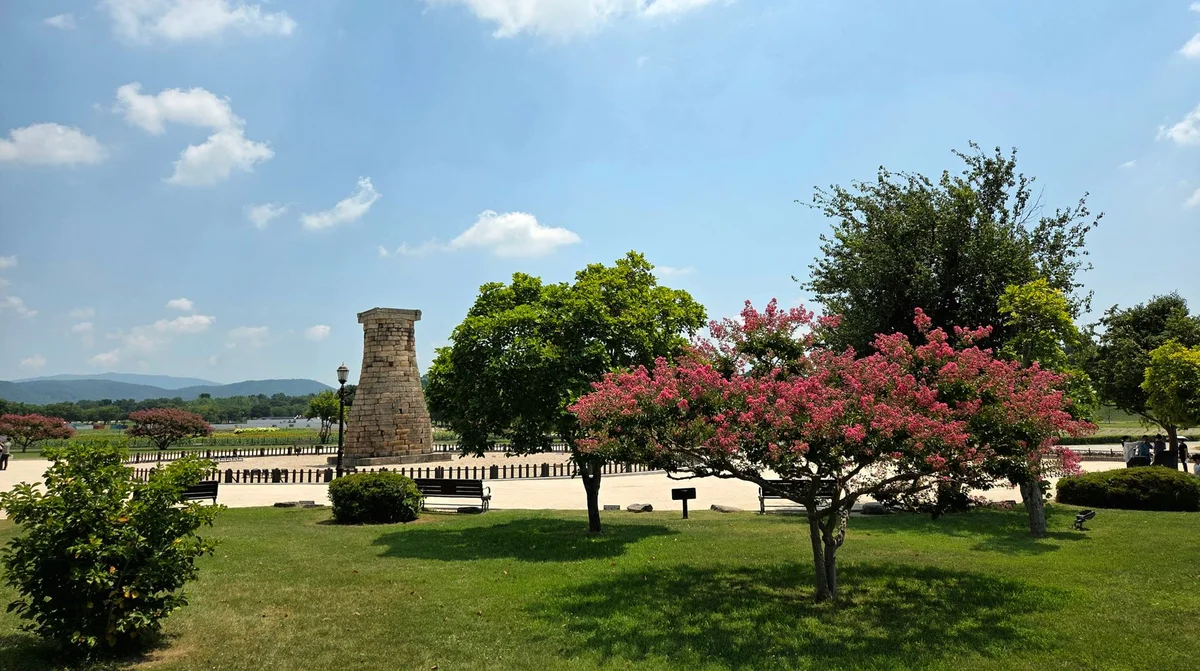 Hwangridan-gil view 1