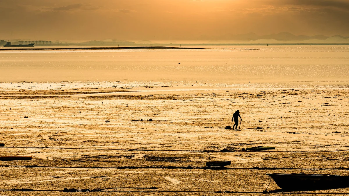 Masian Beach feature