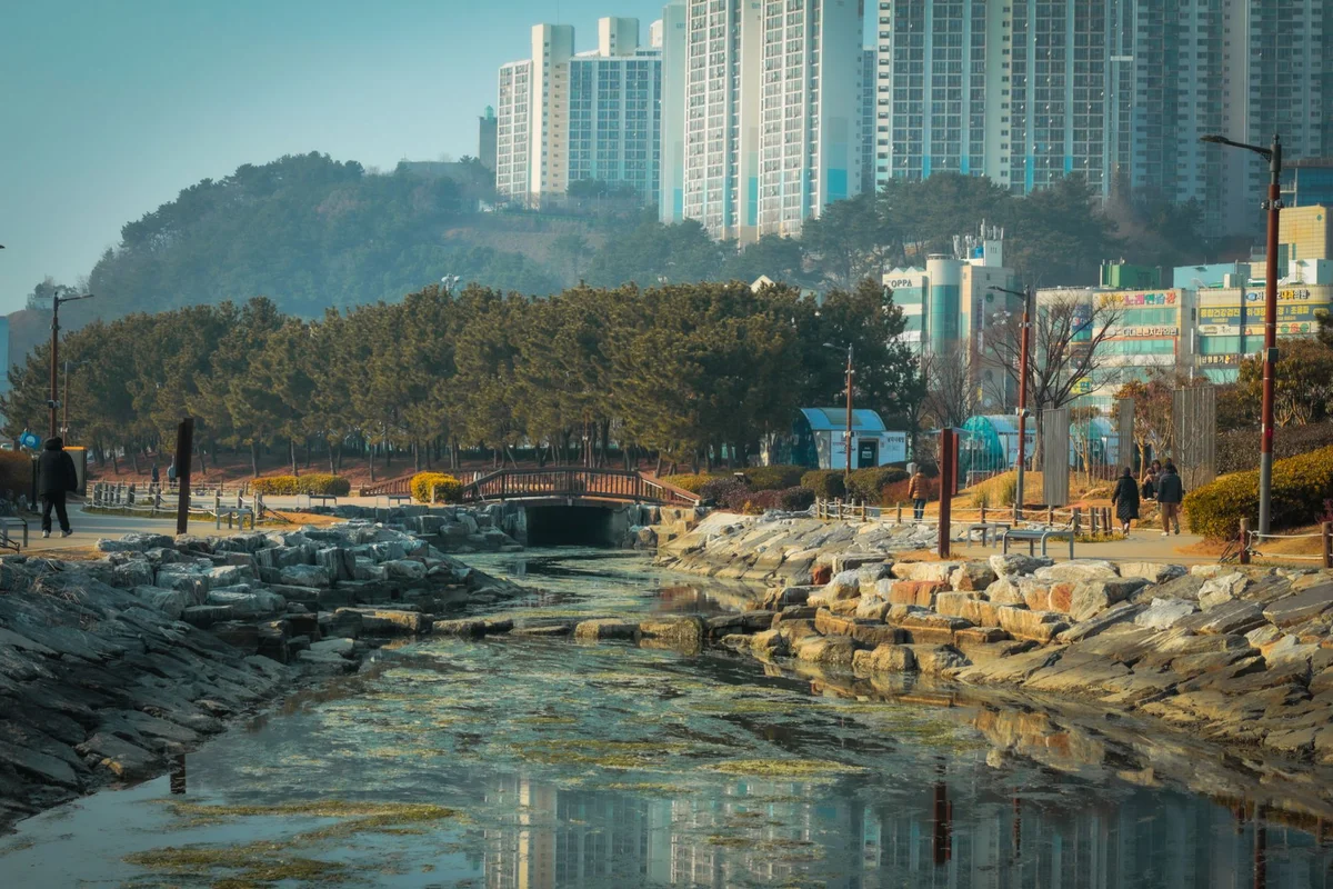 Sanjicheon Stream view 2