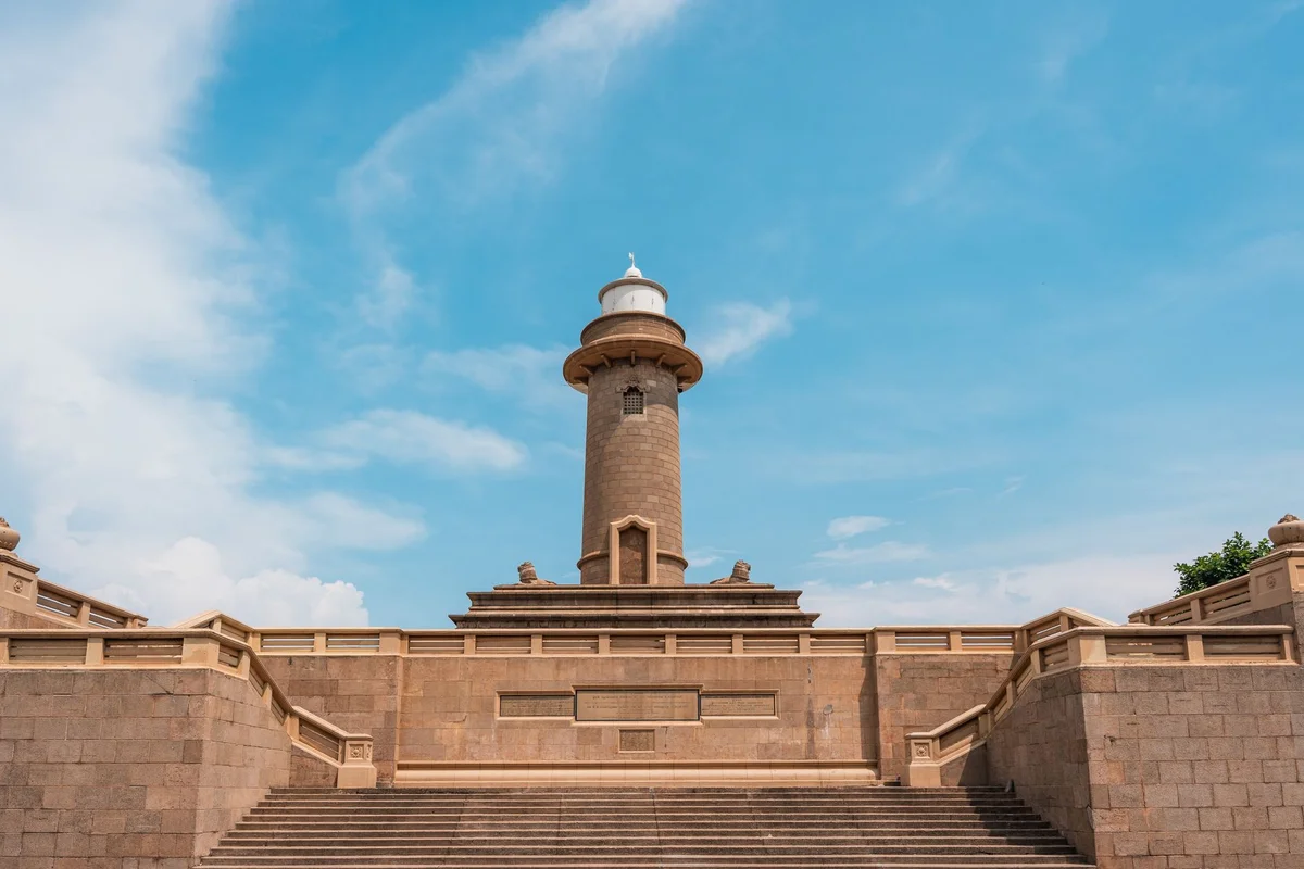 Colombo Fort view 1