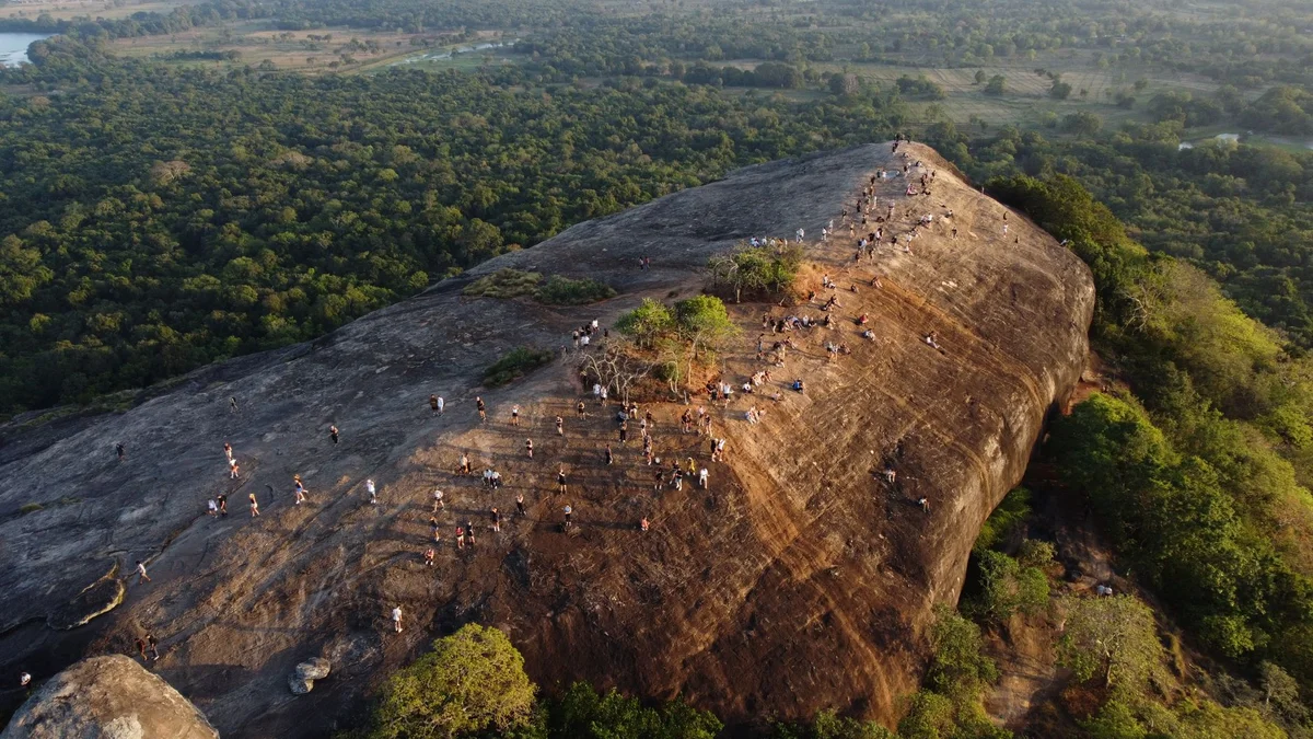 Pidurangala Rock feature