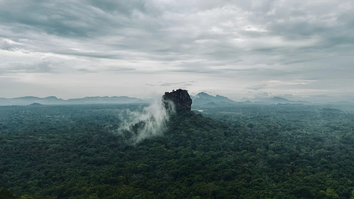 Pidurangala Rock view 2
