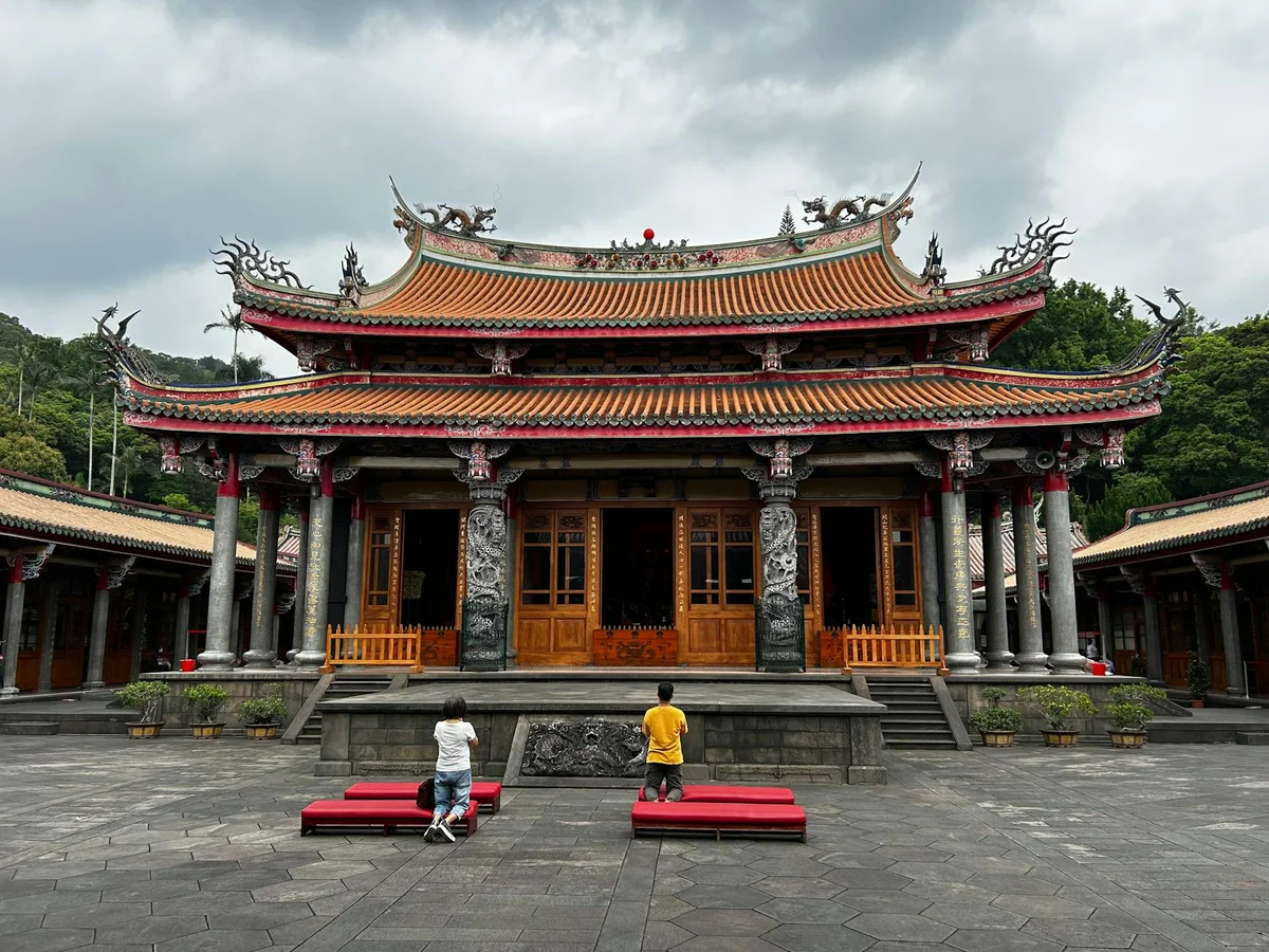 Xingang Temple view 1