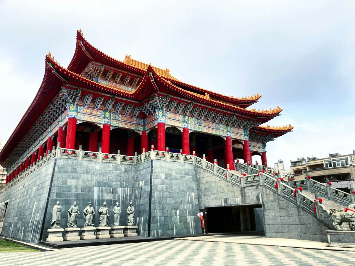 Longfeng Temple feature