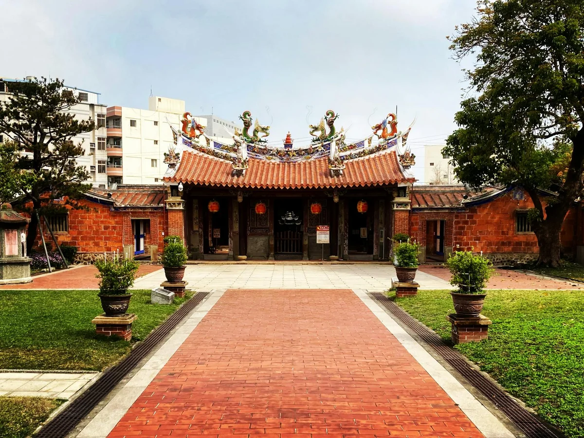 Taichung Confucius Temple view 2