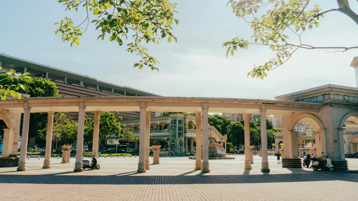 National Taiwan Museum of Fine Arts feature