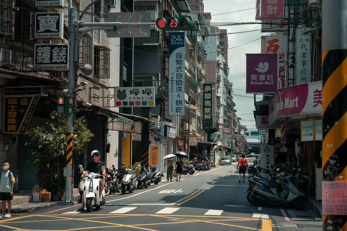 Zhongxiao Road Night Market view 2