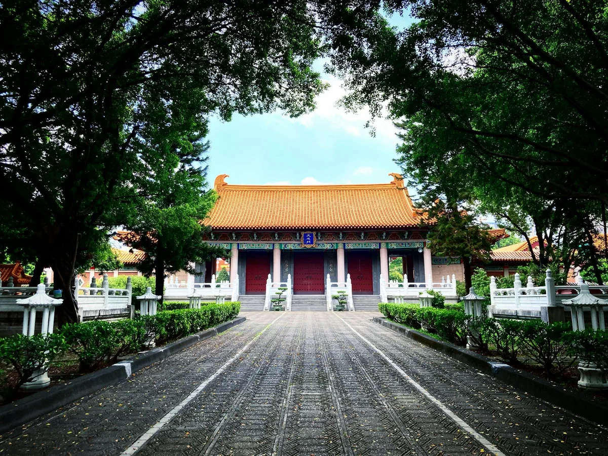 Taiwan Folk Village view 2