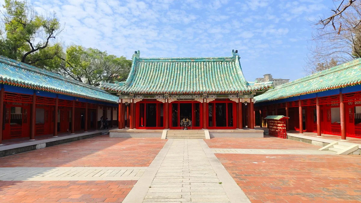 Fo Guang Shan Tainan Fuguo Temple view 1