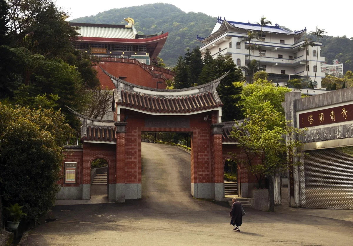 Wu Fu Tian Temple view 1