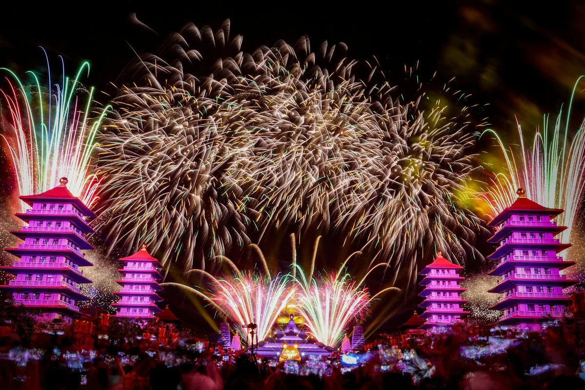 Yanshui Beehive Fireworks Festival feature