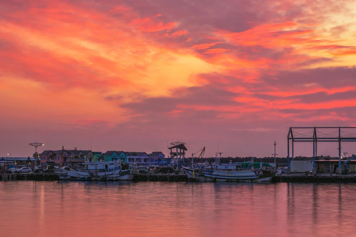 Houbihu Harbor view 2