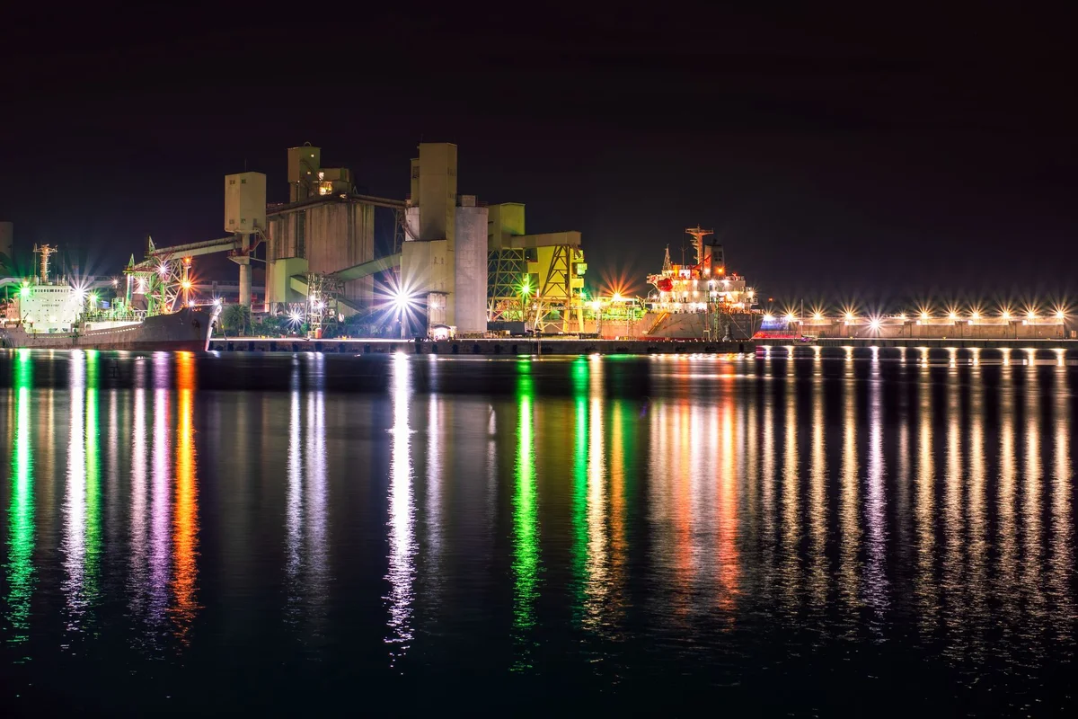 Hualien Harbor Landscape Bridge view 1