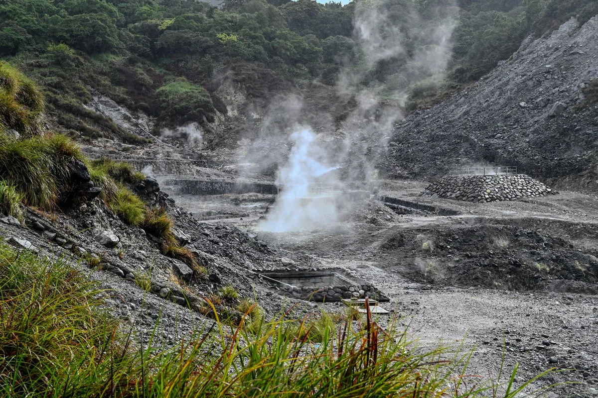 Thermal Valley view 1