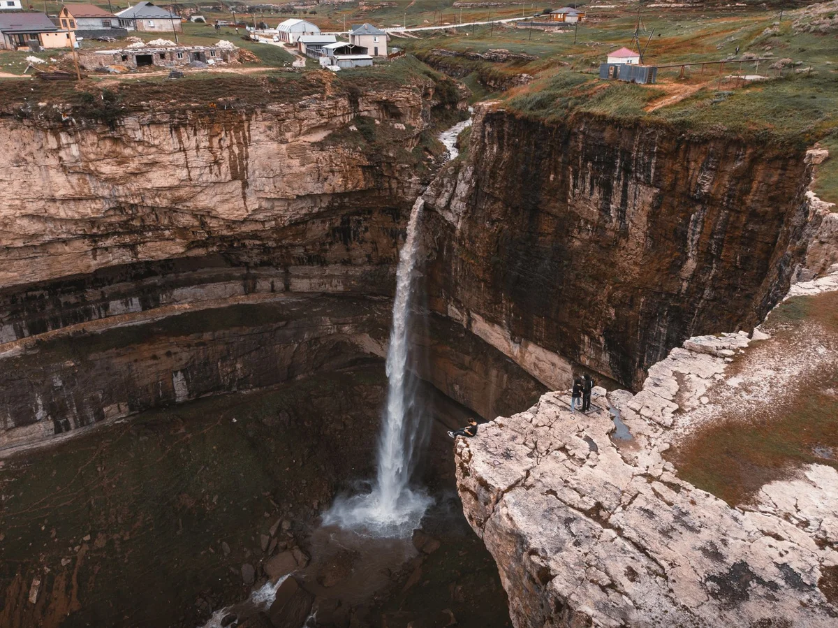 Gusgarf Waterfall feature