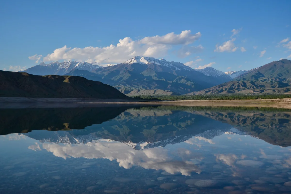 Snake Lake feature