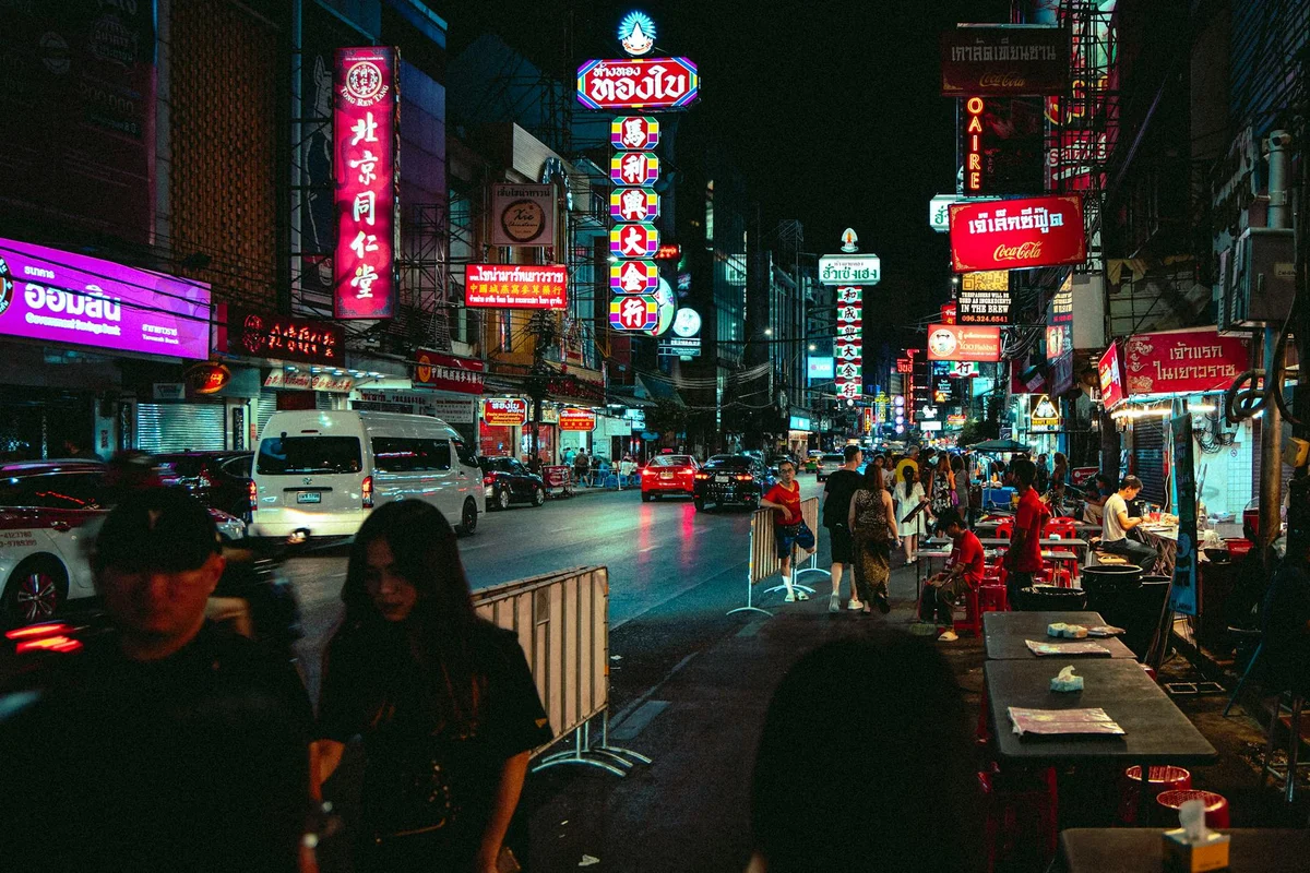 Chiang Mai Night Bazaar view 2