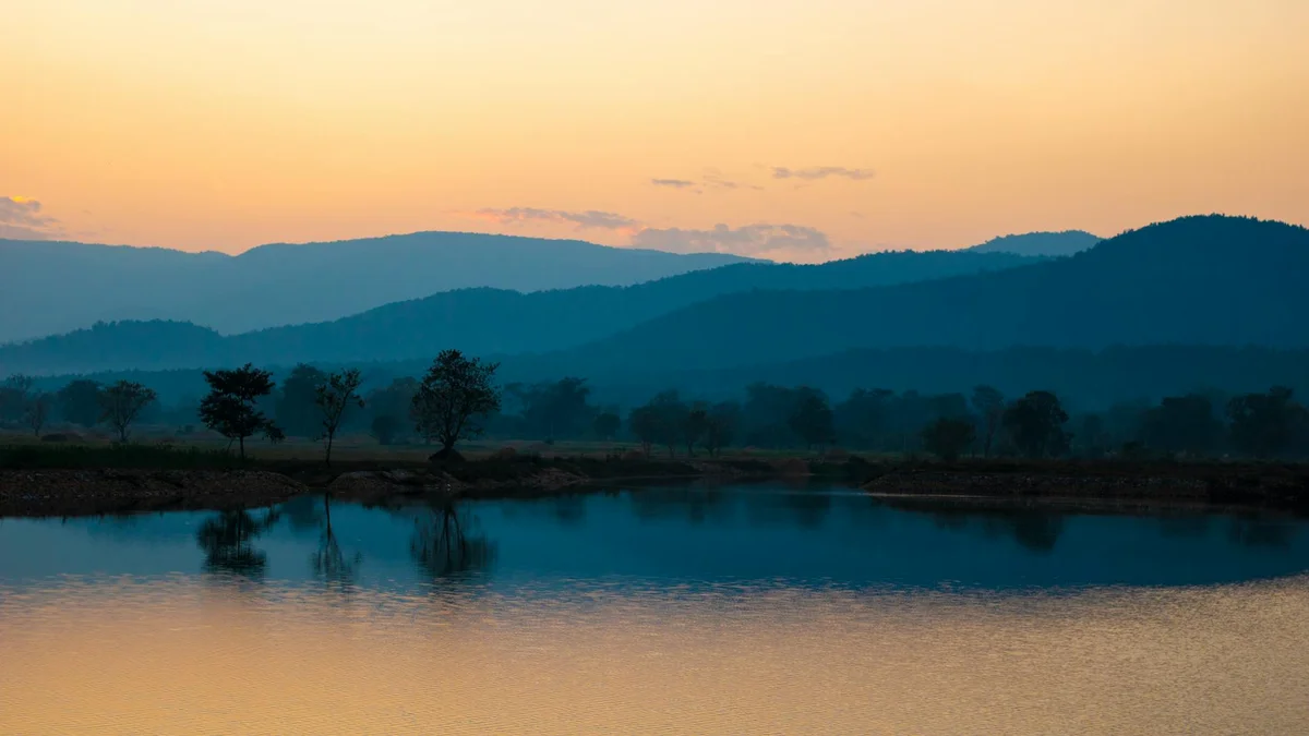 Huai Tueng Thao Reservoir view 1