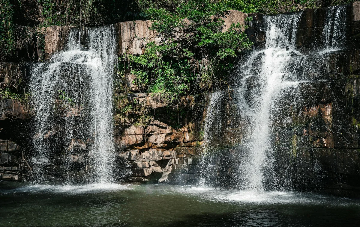 Mae Sa Waterfall feature
