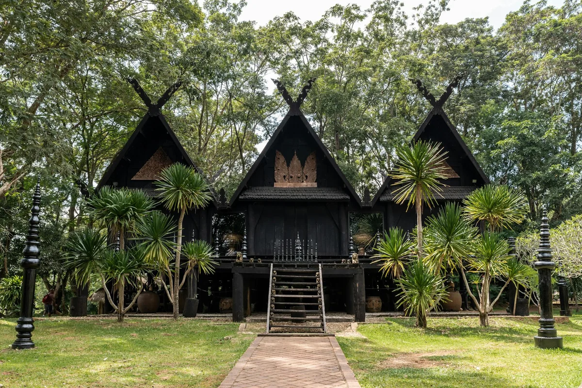 Baan Dam Museum feature