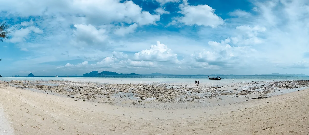 Noppharat Thara Beach view 1