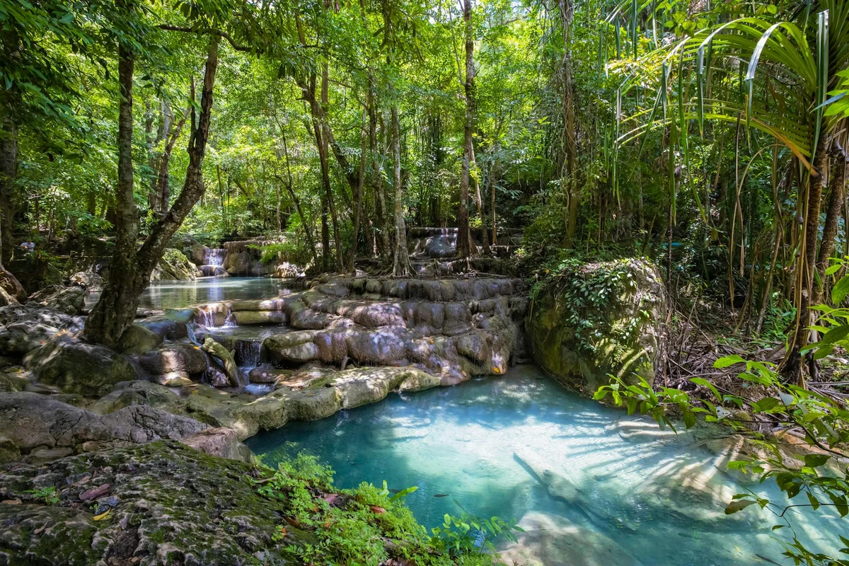 Thung Teao Forest Natural Park (Emerald Pool) view 1