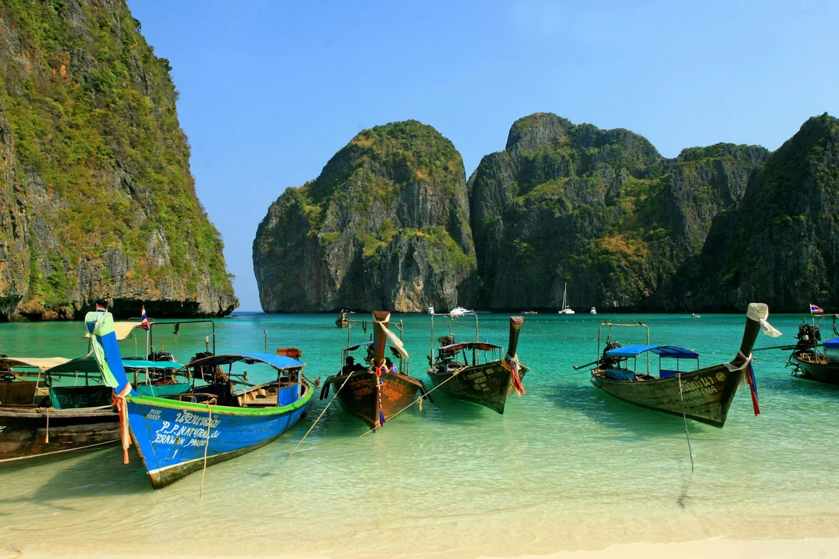 Loh Dalum Bay view 1