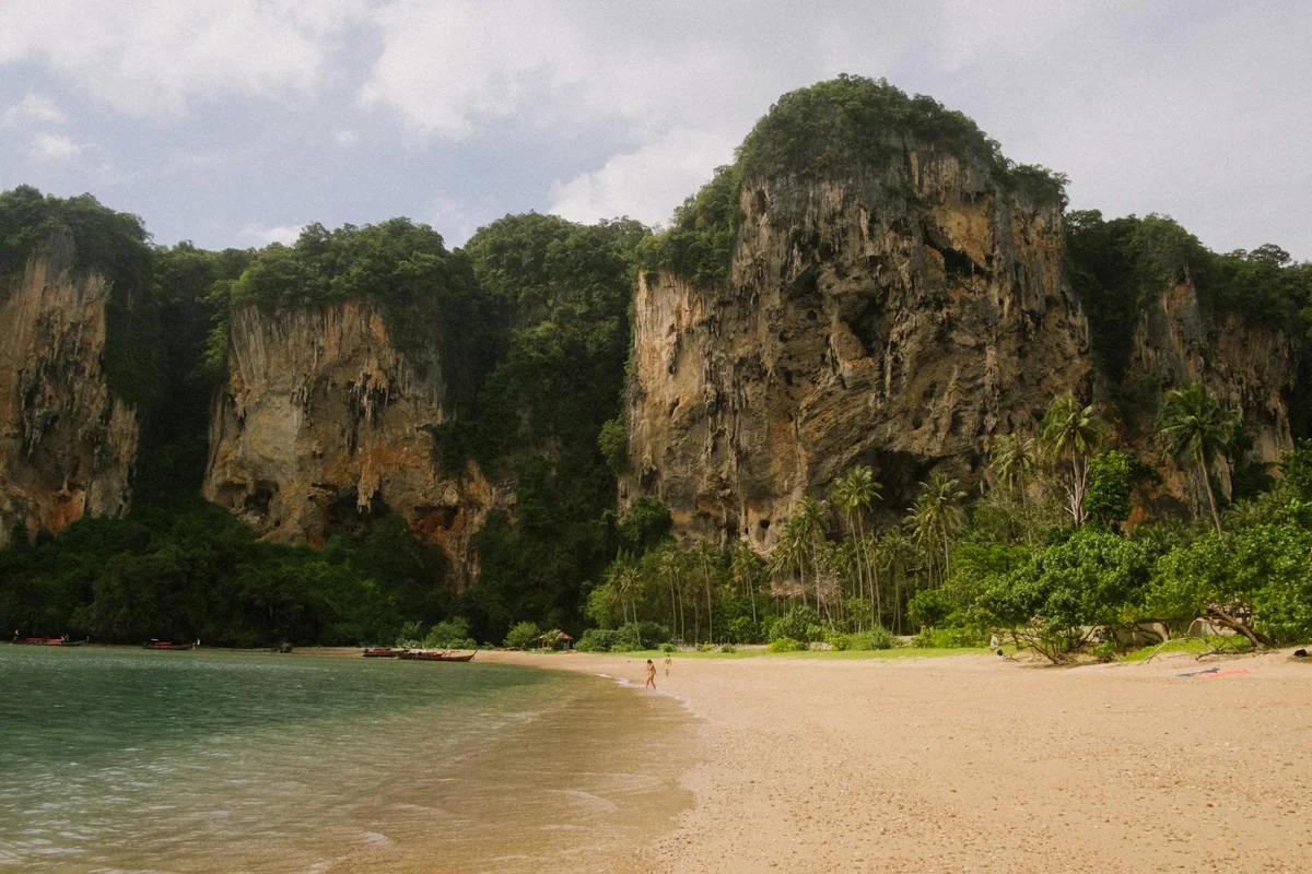 Tonsai Bay view 1