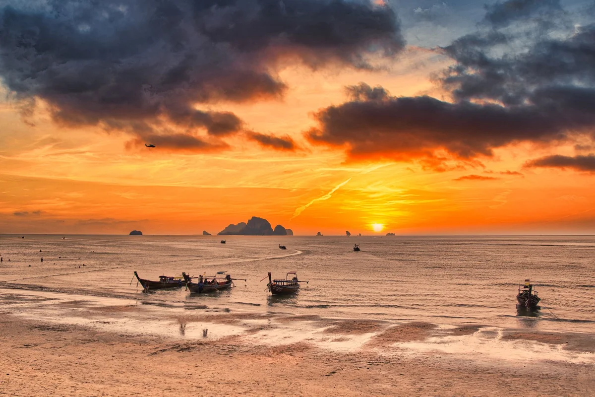 Koh Klang Boat Building Workshop view 2