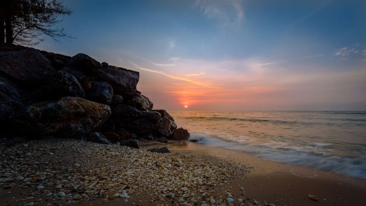 Leela Beach view 1