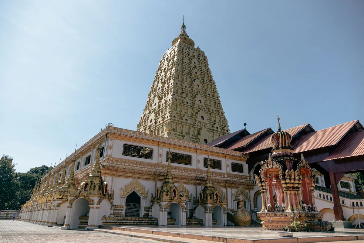 Phra Boromathat Chedi Srinagarindra Stit Maha Santi Khiri view 2