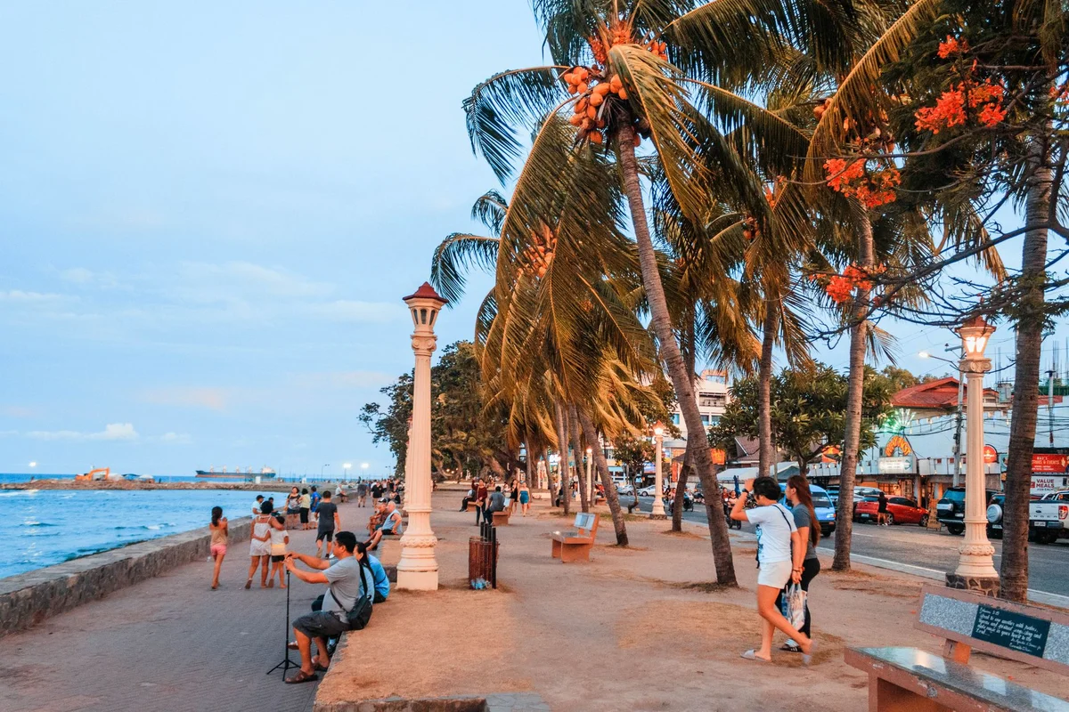 Saphan Hin Park view 2