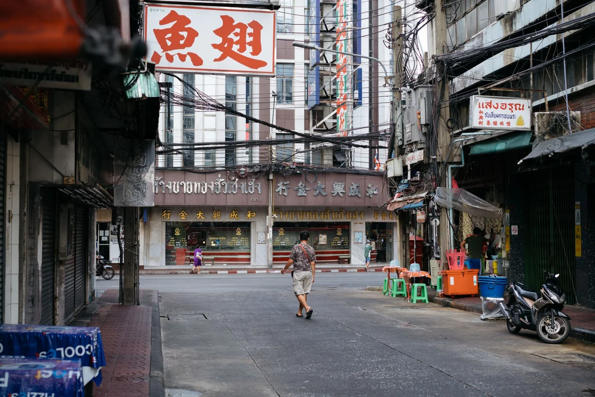 Song Wat Road view 2