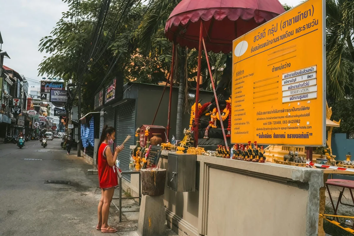 Walking Street Pattaya feature