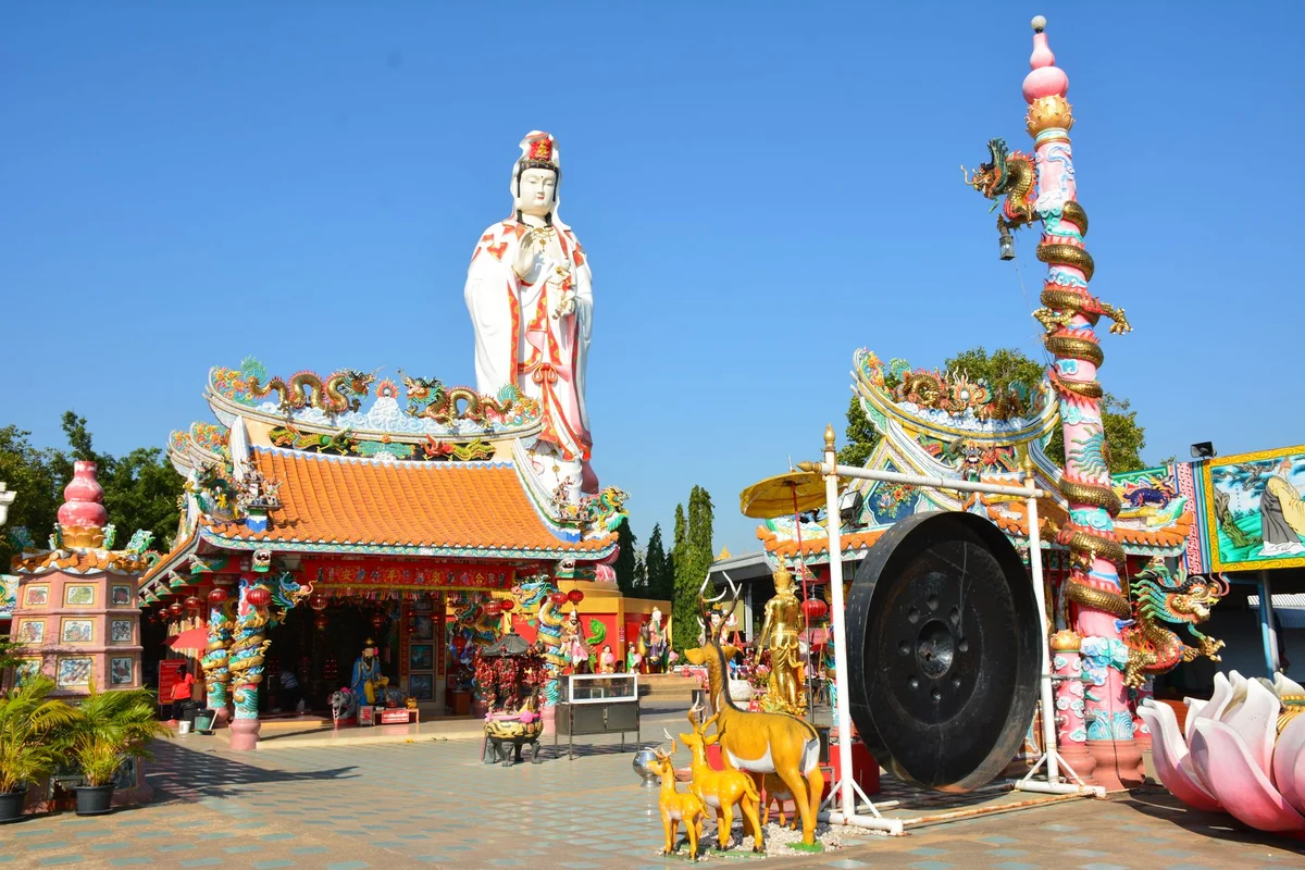 Wang Sam Sien feature