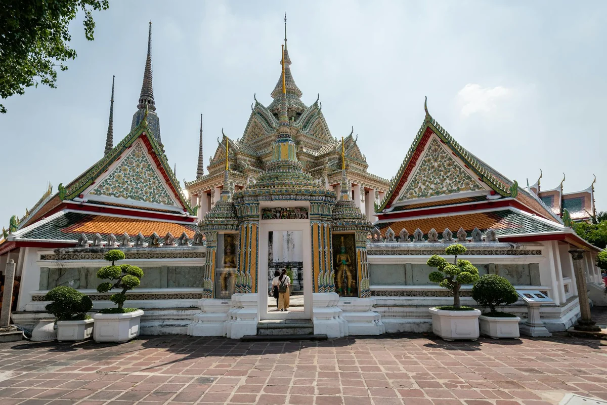 Wat Pho view 2