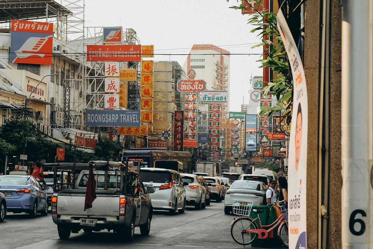 Yaowarat Road (Chinatown) view 1