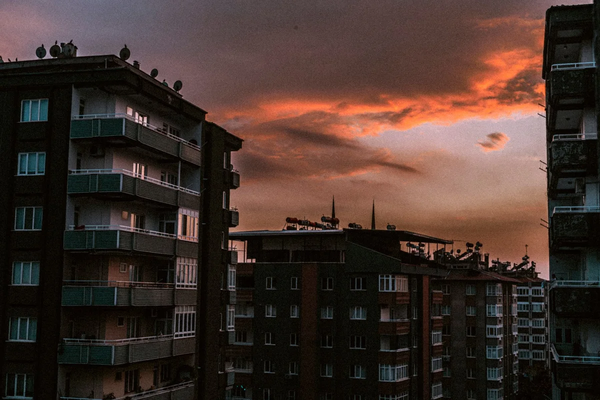 İki Kapılı Han view 2