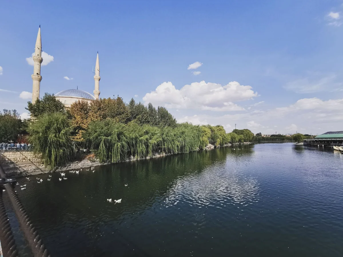 Kizilirmak River Walk view 1