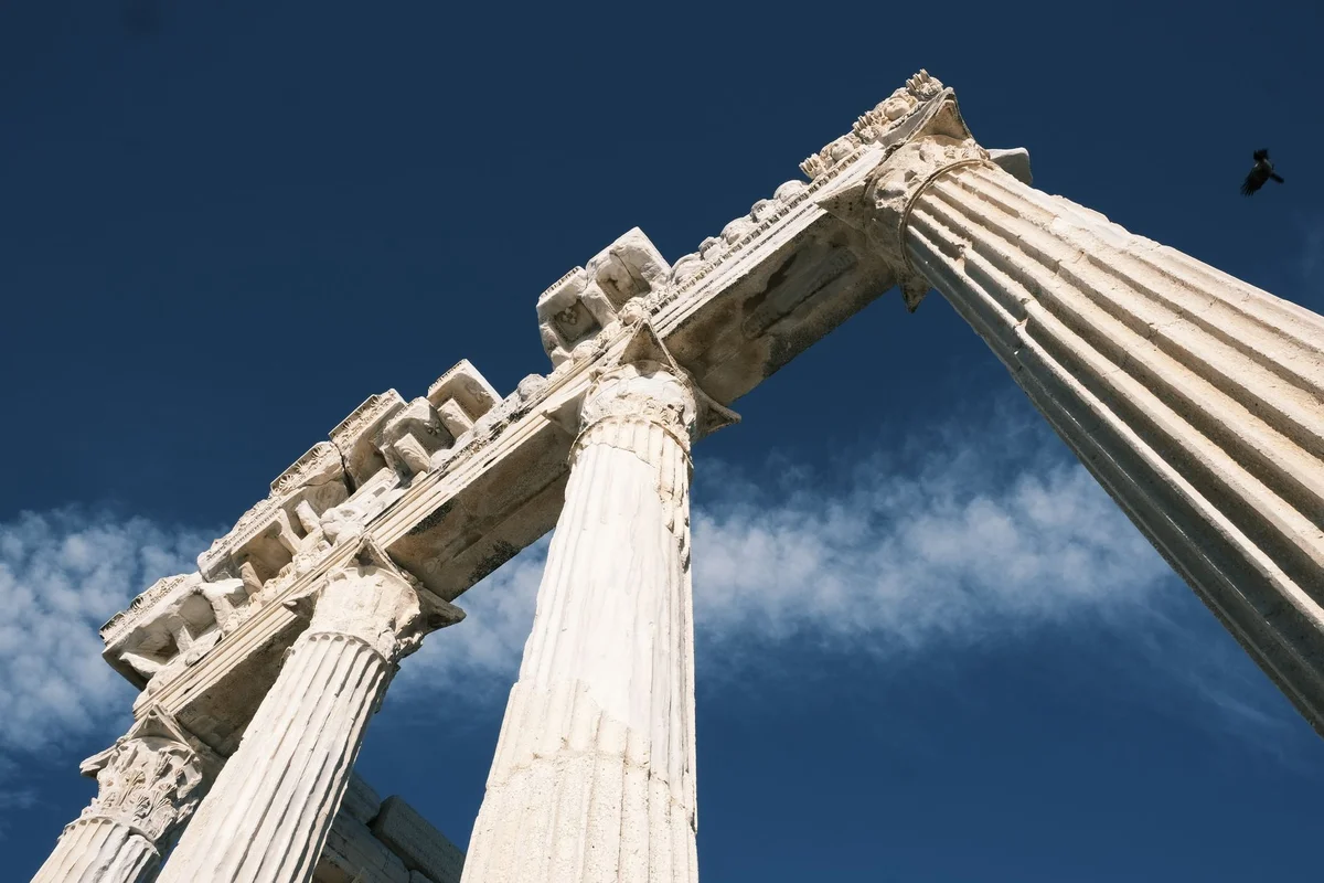 Temple of Apollo Side view 1