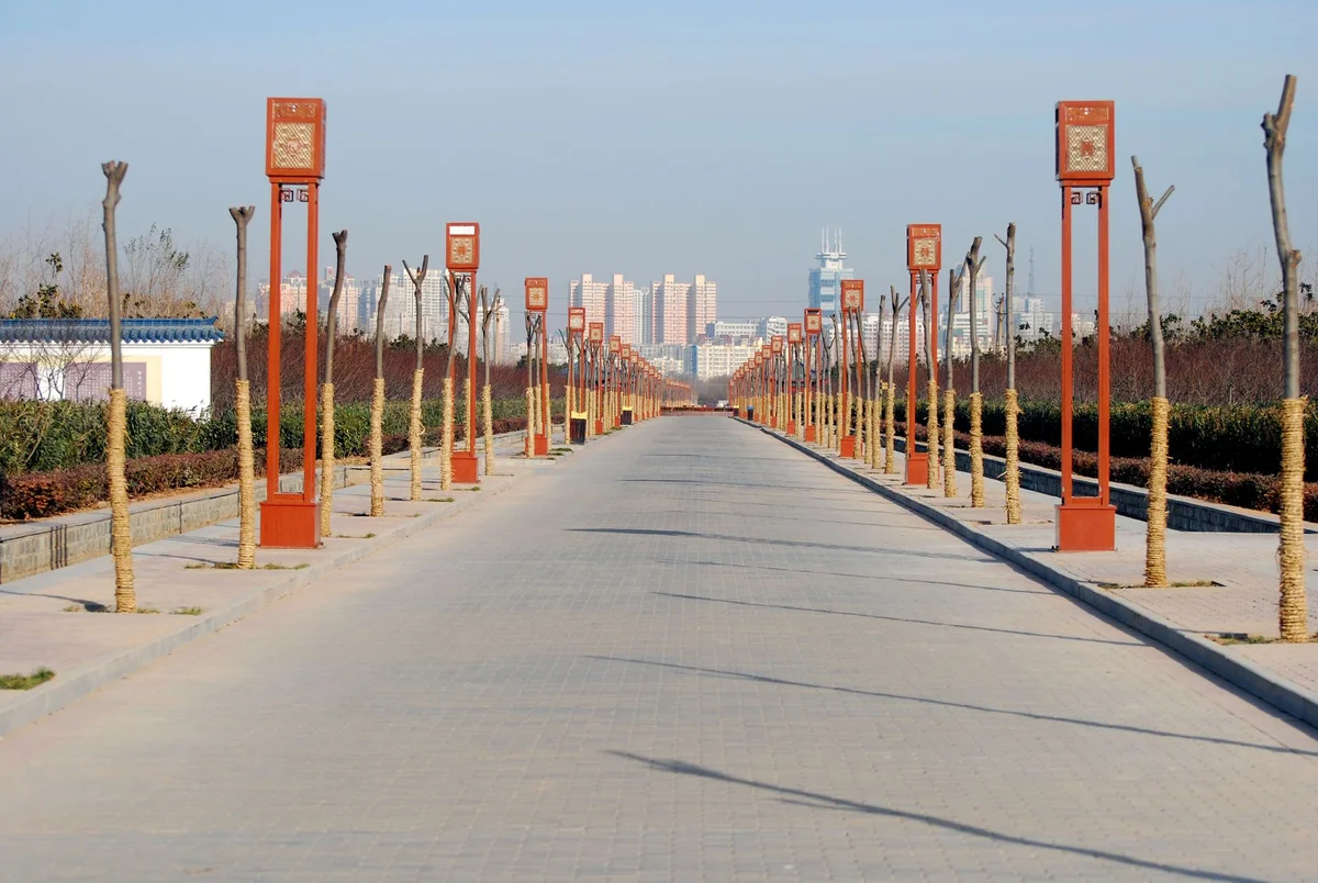 Ashgabat Evening Boulevards view 2