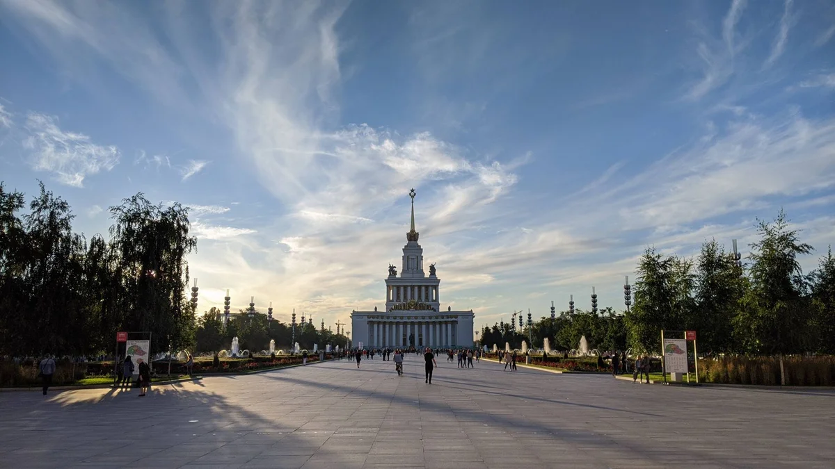 Independence Park Ashgabat view 1