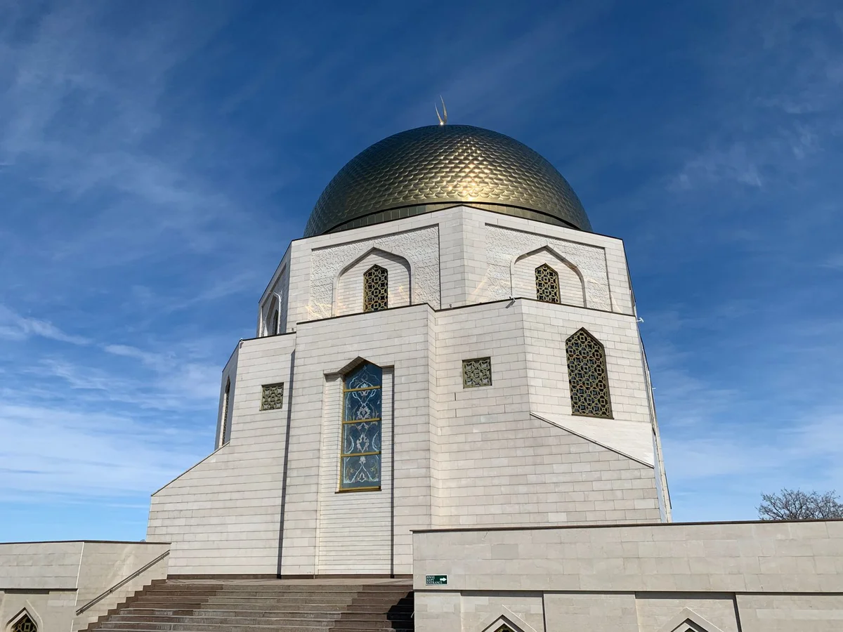 Turkmenbashi Ruhy Mosque view 1